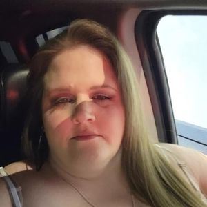 Meet your Posher, Lacey